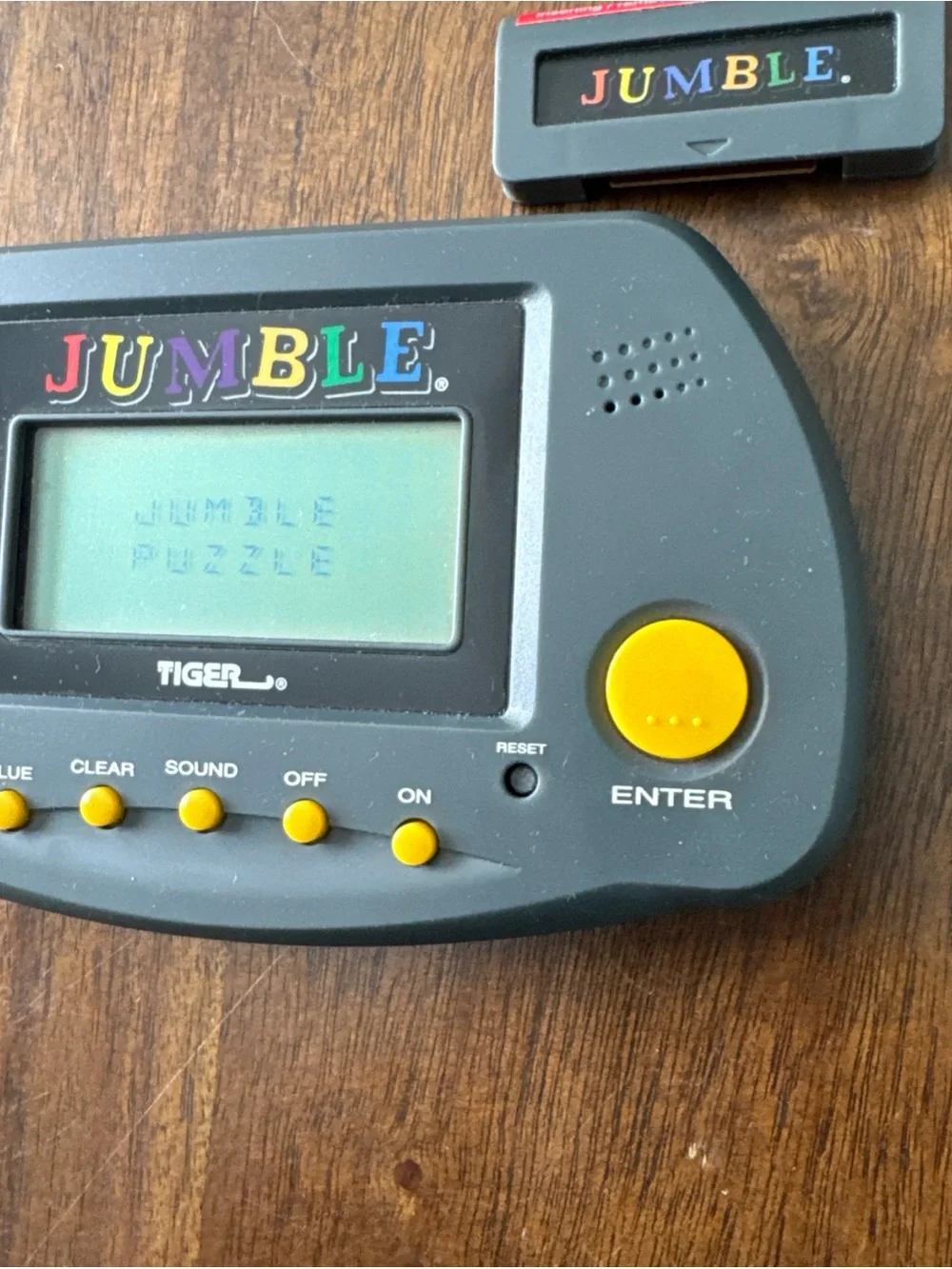 Jumble Word Tiger Electronics Handheld Word Video Game w/Cartridge 1998 Working